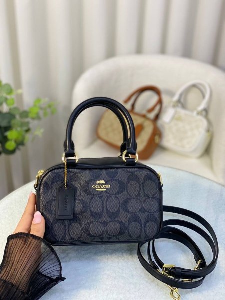 شنطة - Coach ماستر كوبي مع بوكسً